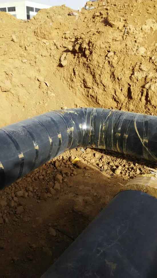 聚氨酯補口機 管道保溫Q2600系列壓力11Mpa 保溫功率11KW(圖2) 管道彎口聚氨酯補口機案例